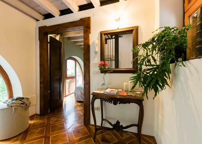 Konukevi Little Garden *