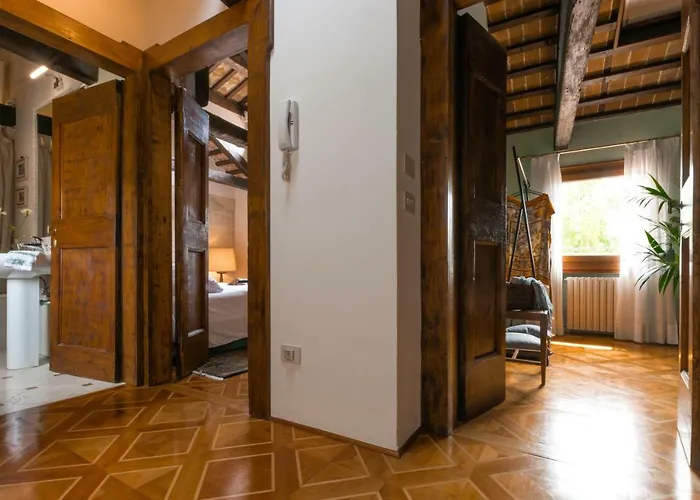 Little Garden Guest house *
